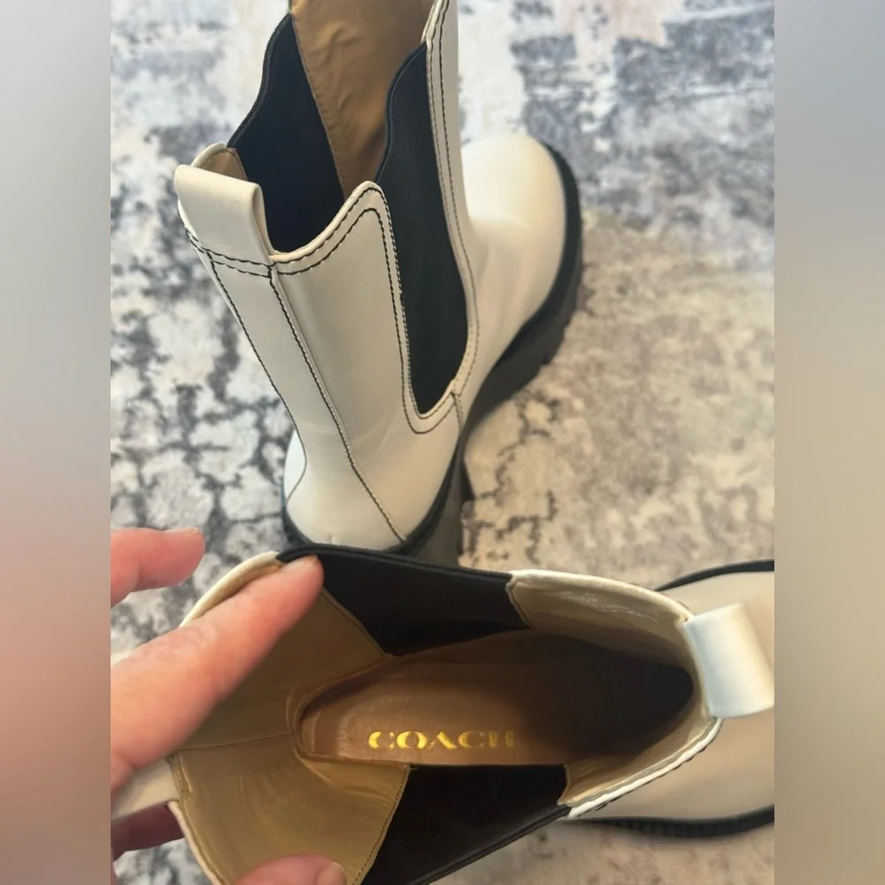 Coach Alexa Chelsea Boots White Leather Streetwear Chunky Heel Sz 8 - Picture 7 of 12